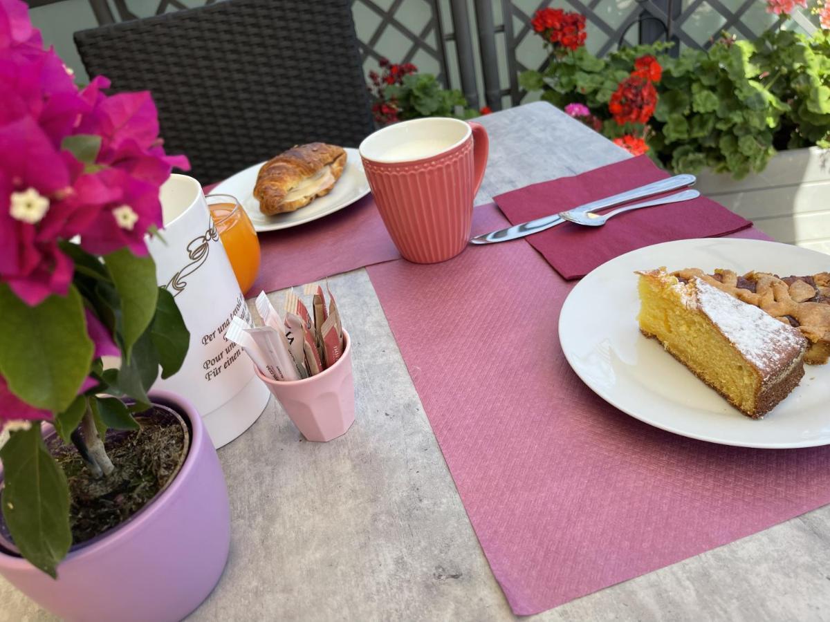 Hotel Liana Rimini Eksteriør billede