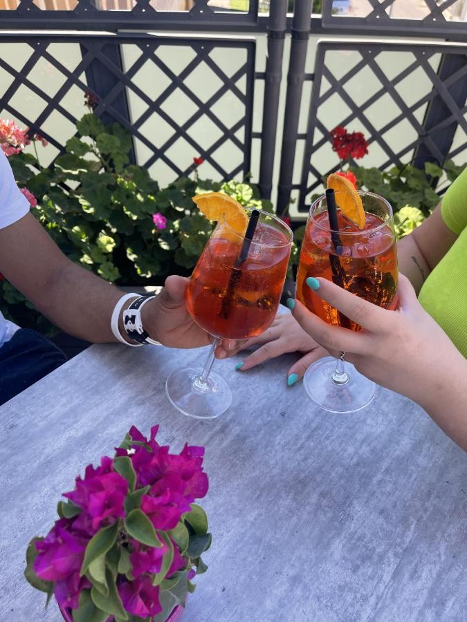 Hotel Liana Rimini Eksteriør billede